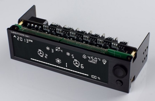 Hübsches Display, 6 Kanäle mit je bis zu 36W. Funktioniert mit Luft- und Wasserkühlungen. http://www.lamptron.com/product/controllers/cw611/