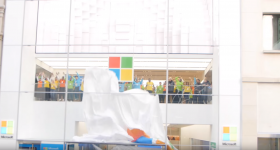 Microsoft NYC Flagship Store Grand Opening - YouTube - Google Chrome 2015-10-28 13.52.25